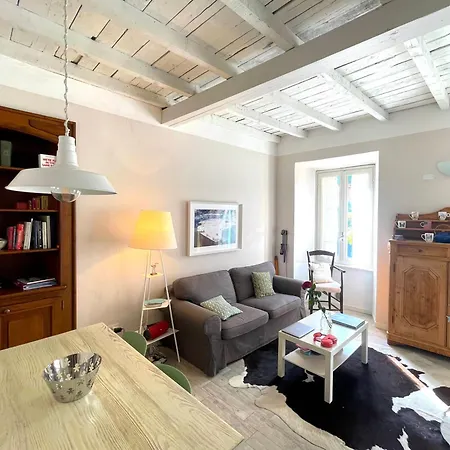 La Casa Di Celeste 아파트 *